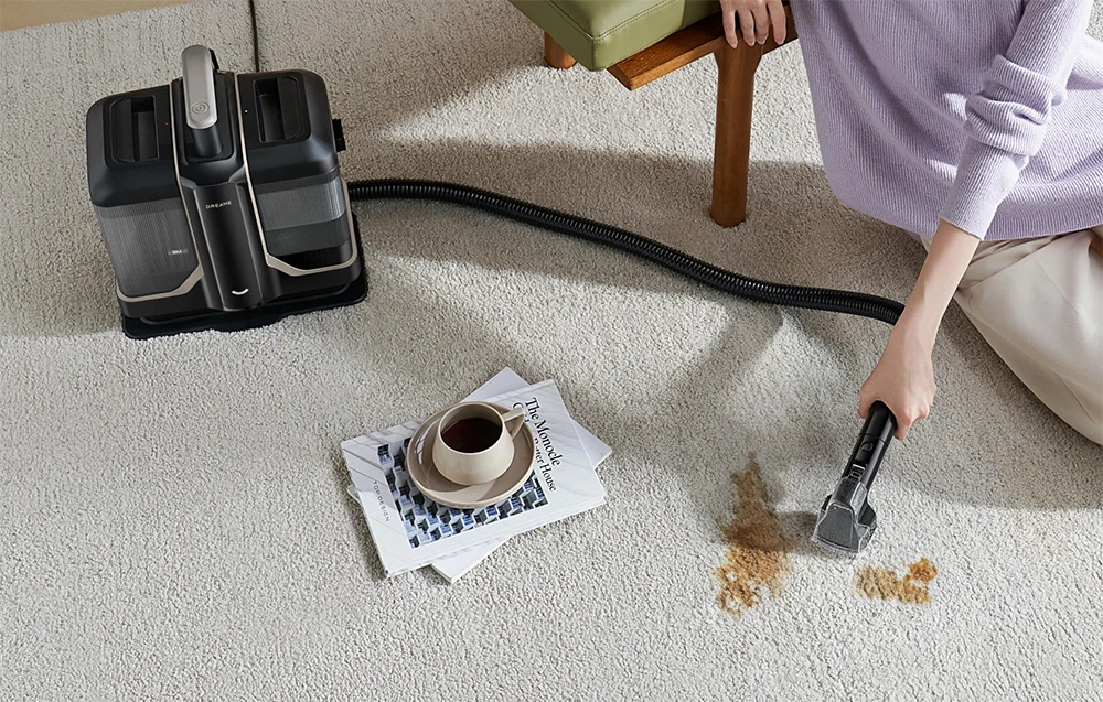 Kas soovid kangekaelsetest plekkidest silmapilguga lahti saada? Täida Dreame N10 lihtsalt kuni 60°C kuuma veega. See pesutolmuimeja saab tõhusalt hakkama isegi vanade ja kangekaelsete plekkidega, nagu kohv, muda või värv. See seade jätab iga pinna teie kodus säravpuhtaks!